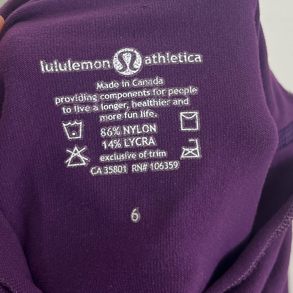 Lululemon Purple Long Sleeve Cropped Top Sz 6 - Picture 8 of 8